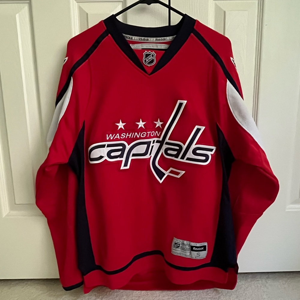 AUTHENTIC Hockey Jersey of Washington Capitals (Nicklas Backstrom)